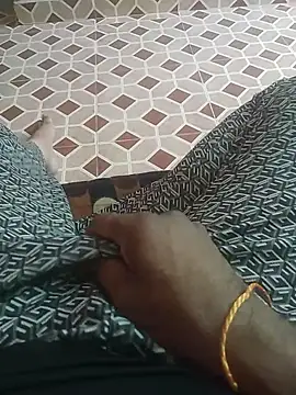 Snapshot of deshifuckers chatting on 11, 2, 2025 deshifuckers online show from 11, 2, 2025