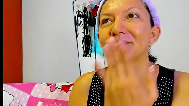 Angelblue  online show from 19, 2, 2026