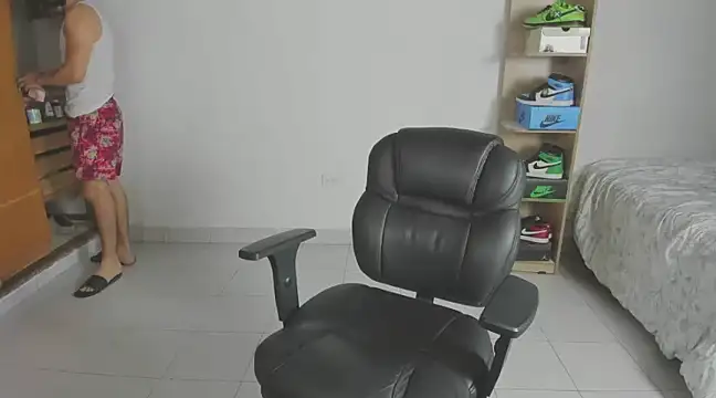 imtonny19 online show from 17, 2, 2025