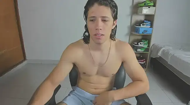 imtonny19 online show from 4, 3, 2025