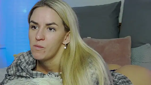 SofiJames online show from 12, 1, 2025