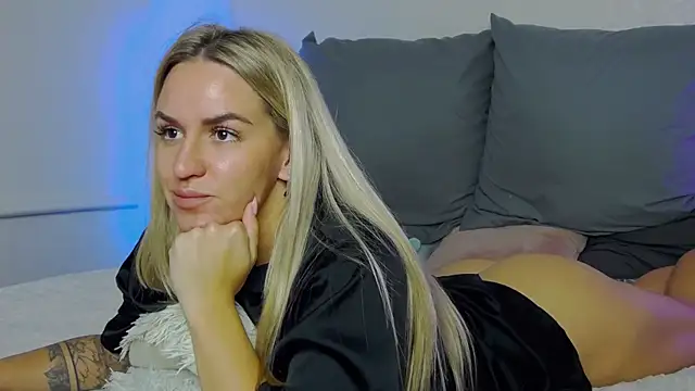 SofiJames online show from 28, 9, 2025