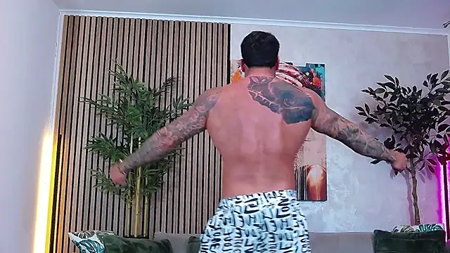masterkingofmusclee online show from 18, 5, 2026