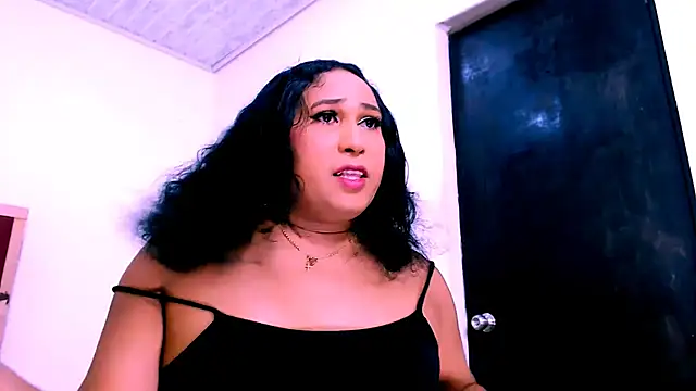 Snapshot of big_alondra_x chatting on 11, 11, 2025 big alondra x online show from 11, 11, 2025