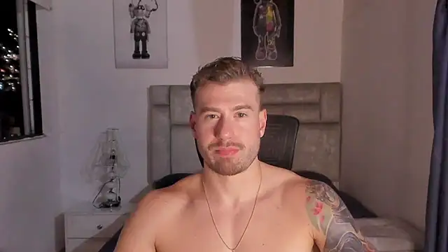 Snapshot of paul_rogerr chatting on 7, 11, 2025 paul rogerr online show from 7, 11, 2025