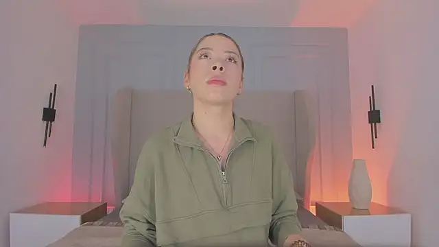 chloe d online show from 9, 3, 2026