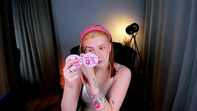 Mira  Blush online show from 23, 11, 2025