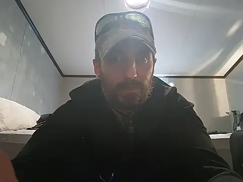 Bi curious86 online show from 8, 11, 2025