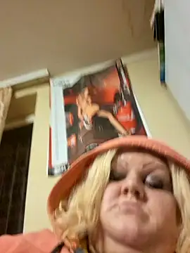 ducicsajsziii online show from 14, 3, 2025