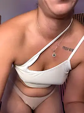 sofiah  online show from 18, 11, 2025