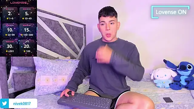 Snapshot of niall_falcon chatting on 11, 4, 2026 niall falcon online show from 11, 4, 2026