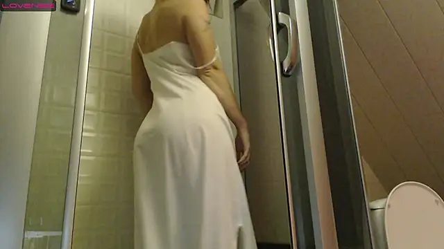 RubyLynxx online show from 26, 10, 2025