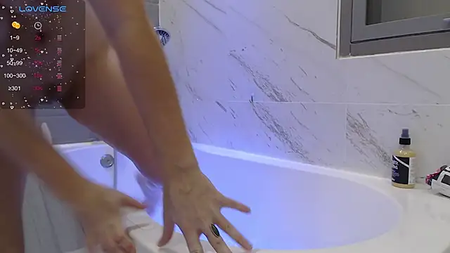 RubyLynxx online show from 21, 12, 2025