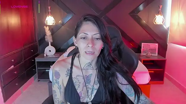 dark gotica online show from 25, 9, 2025