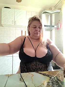 AriannaMilf online show from 22, 10, 2025