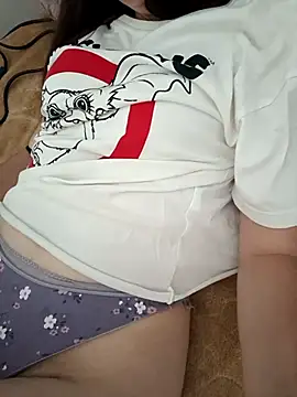 Snapshot of bruna_safadinhaa chatting on 30, 9, 2025 bruna safadinhaa online show from 30, 9, 2025