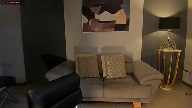 AlessiaCorleone  online show from 29, 1, 2025