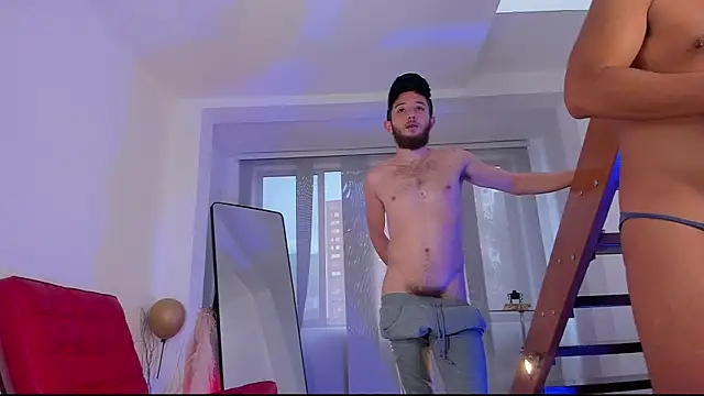 Snapshot of Juan_Castano chatting on 2, 12, 2024 Juan Castano online show from 2, 12, 2024