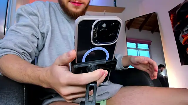 Snapshot of Juan_Castano chatting on 16, 1, 2026 Juan Castano online show from 16, 1, 2026