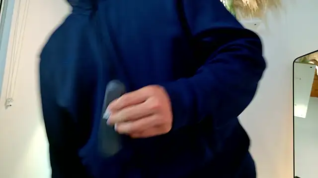 Snapshot of Juan_Castano chatting on 23, 3, 2026 Juan Castano online show from 23, 3, 2026