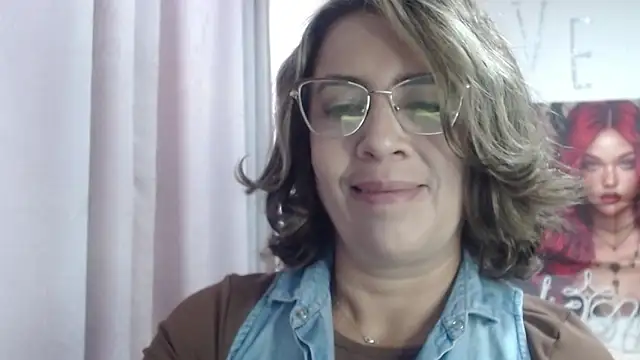 Snapshot of Victoria_meester chatting on 2, 2, 2026 Victoria meester online show from 2, 2, 2026
