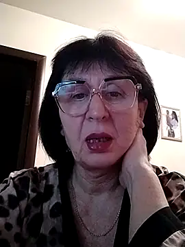 AlbinaXPretty online show from 28, 1, 2025