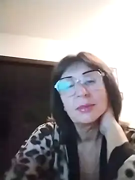 AlbinaXPretty online show from 12, 9, 2025