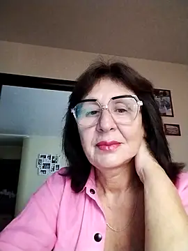 AlbinaXPretty online show from 24, 9, 2025