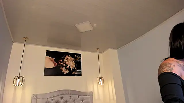 ayshel   online show from 19, 3, 2025