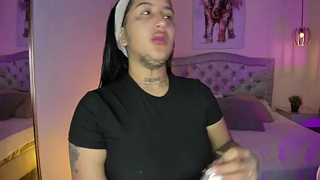 ayshel   online show from 18, 11, 2025