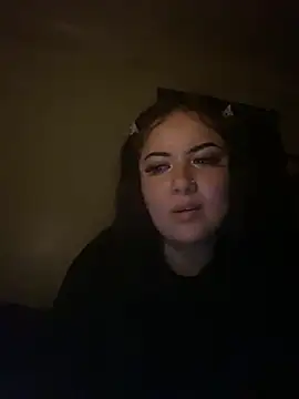 Snapshot of xocrybaby chatting on 20, 10, 2025 xocrybaby online show from 20, 10, 2025