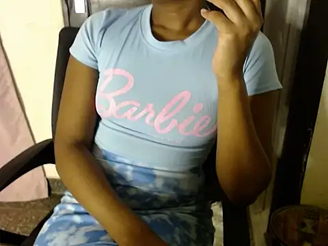 savage laura online show from 3, 11, 2025