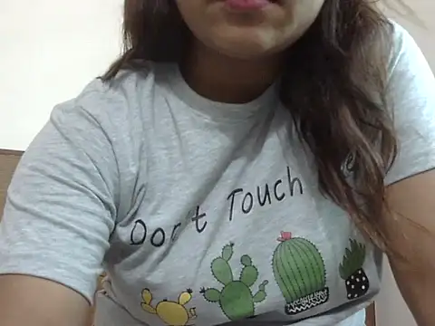 shekira99 online show from 24, 10, 2025