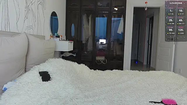 Snapshot of vinkitinkii chatting on 21, 12, 2025 vinkitinkii online show from 21, 12, 2025