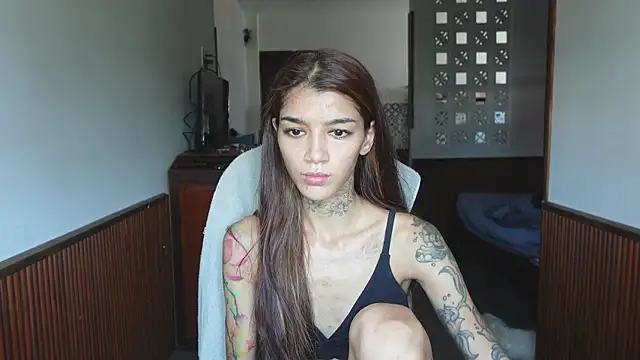 Snapshot of vinkitinkii chatting on 3, 4, 2026 vinkitinkii online show from 3, 4, 2026