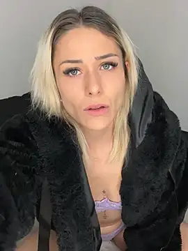 petrouchkaaa  online show from 21, 3, 2025