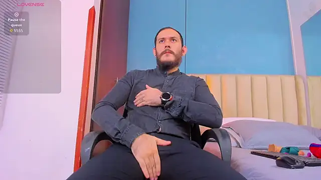 jeanpiere  online show from 21, 12, 2025