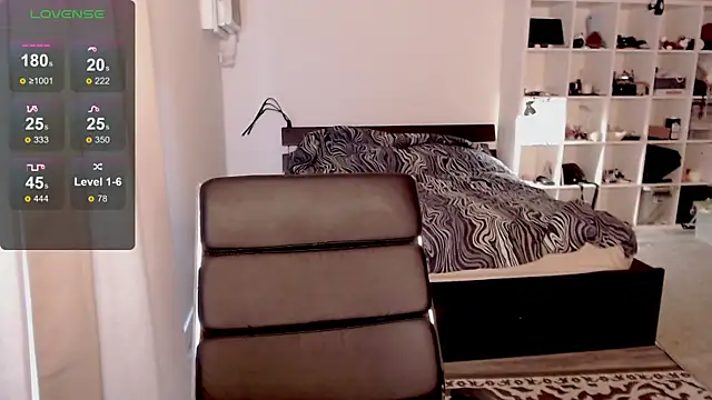 olivia jeas online show from 17, 3, 2025