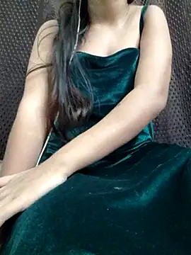 Snapshot of Roshni_98 chatting on 22, 2, 2025 Roshni 98 online show from 22, 2, 2025