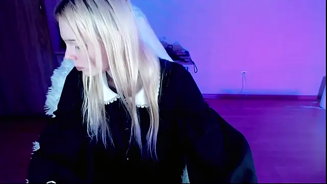 Emily Nyaffee online show from 1, 2, 2025