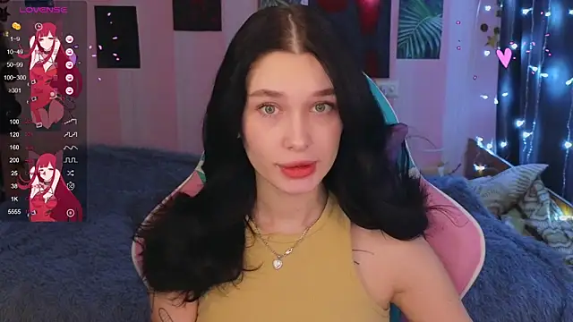 Snapshot of Amanda_Tender chatting on 11, 12, 2024 Amanda Tender online show from 11, 12, 2024