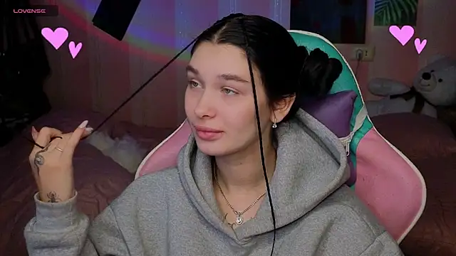 Snapshot of Amanda_Tender chatting on 3, 11, 2025 Amanda Tender online show from 3, 11, 2025