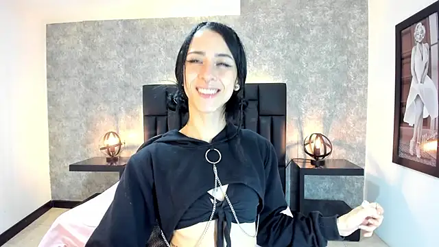 lhiamfit online show from 7, 1, 2025