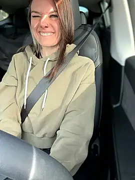 Snapshot of LadyLena1 chatting on 10, 1, 2026 LadyLena1 online show from 10, 1, 2026