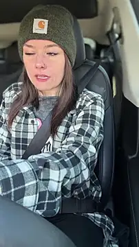 Snapshot of LadyLena1 chatting on 5, 2, 2026 LadyLena1 online show from 5, 2, 2026