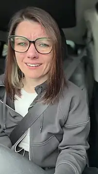 Snapshot of LadyLena1 chatting on 1, 4, 2026 LadyLena1 online show from 1, 4, 2026