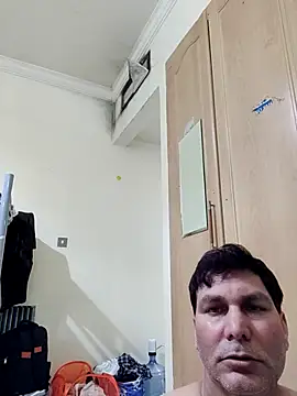 Snapshot of ZIMMY25 chatting on 10, 4, 2026 ZIMMY25 online show from 10, 4, 2026