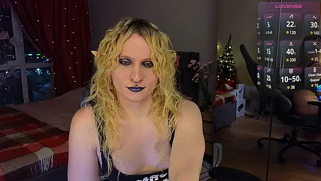 Snapshot of Lori_Myaf chatting on 4, 2, 2025 Lori Myaf online show from 4, 2, 2025