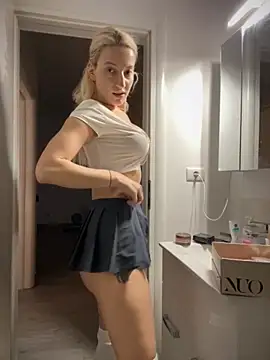 Ella Charm online show from 27, 11, 2025