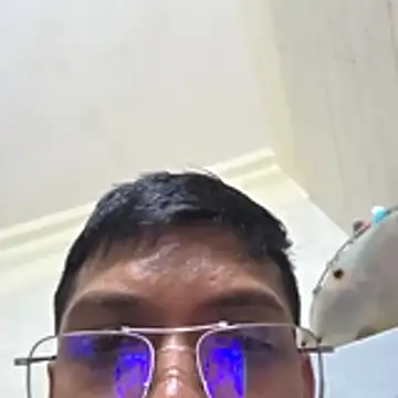 Snapshot of surfer_fun29 chatting on 15, 11, 2025 surfer fun29 online show from 15, 11, 2025